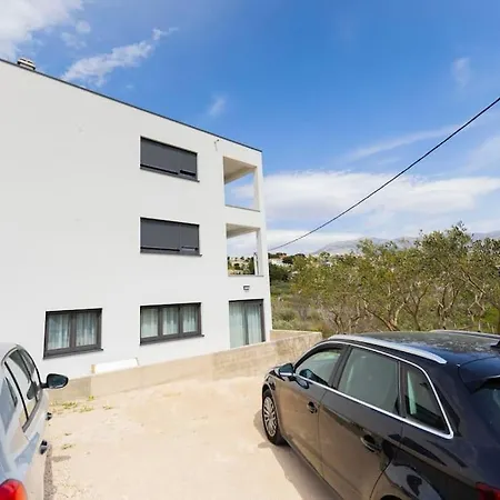 Delux Holiday In Appartement Split